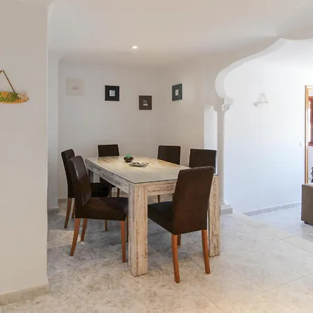 Apartment Lovely In With House Sea View